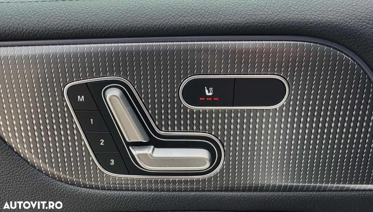 Mercedes-Benz GLB - 18