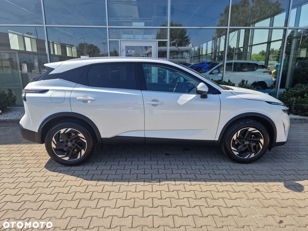 Nissan Qashqai 1.3 DIG-T mHEV N-Connecta Xtronic - 3