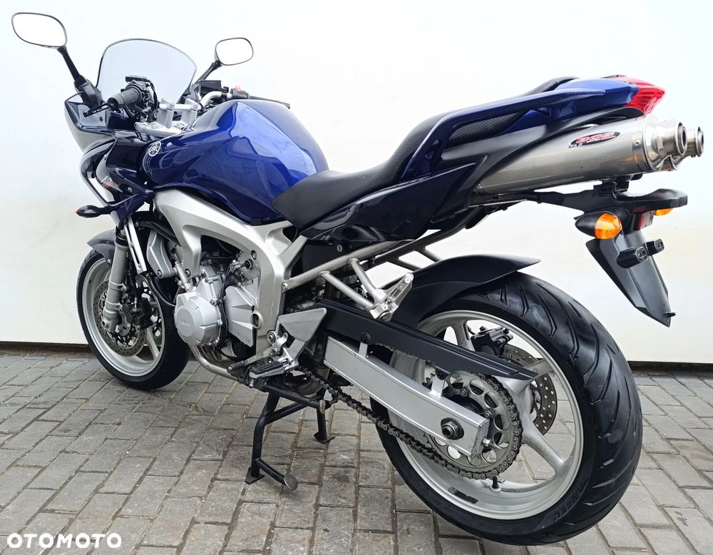 Yamaha FZ6 - 5