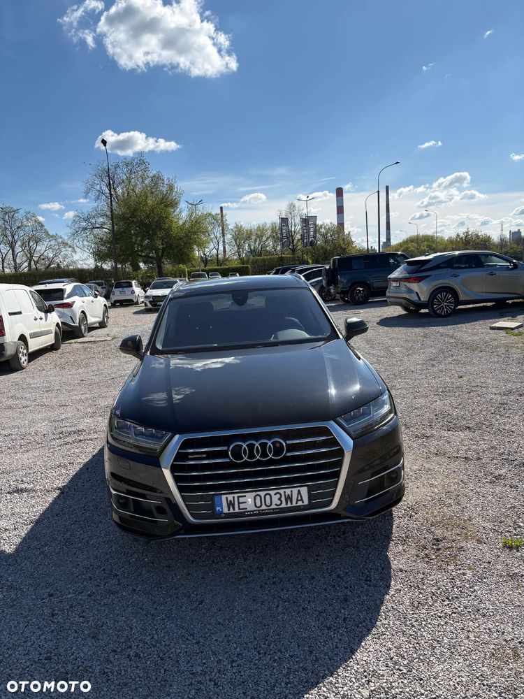 Audi Q7 - 6