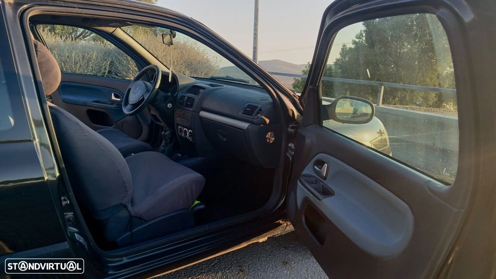 Renault Clio 1.2 16V Confort - 5