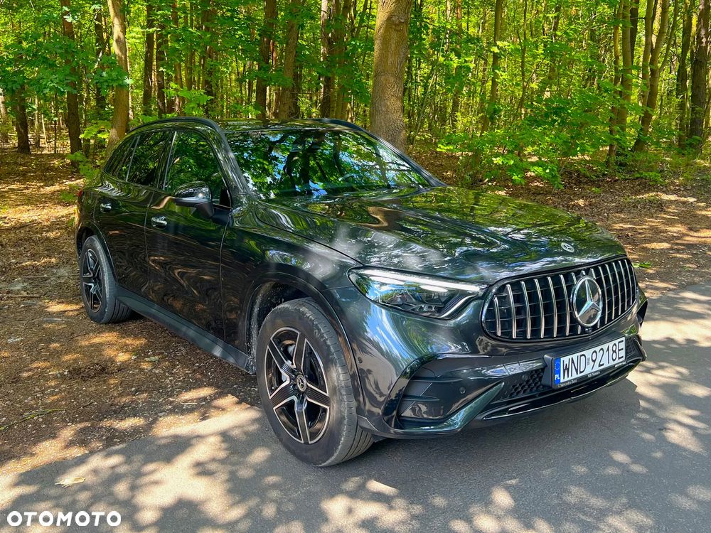 Mercedes-Benz GLC 300 e 4-Matic AMG Line - 4