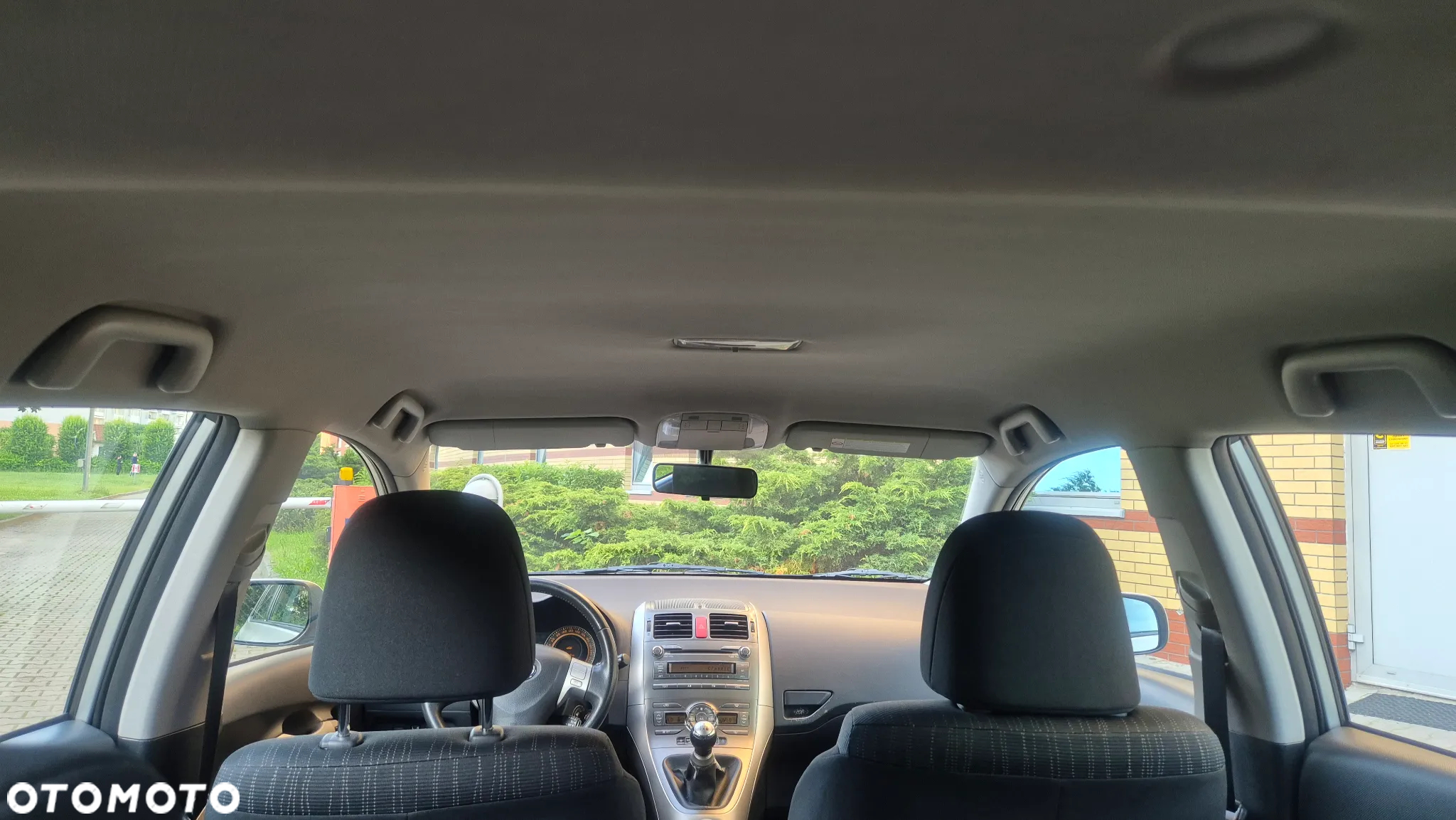 Toyota Auris 1.6 VVT-i Sol - 33