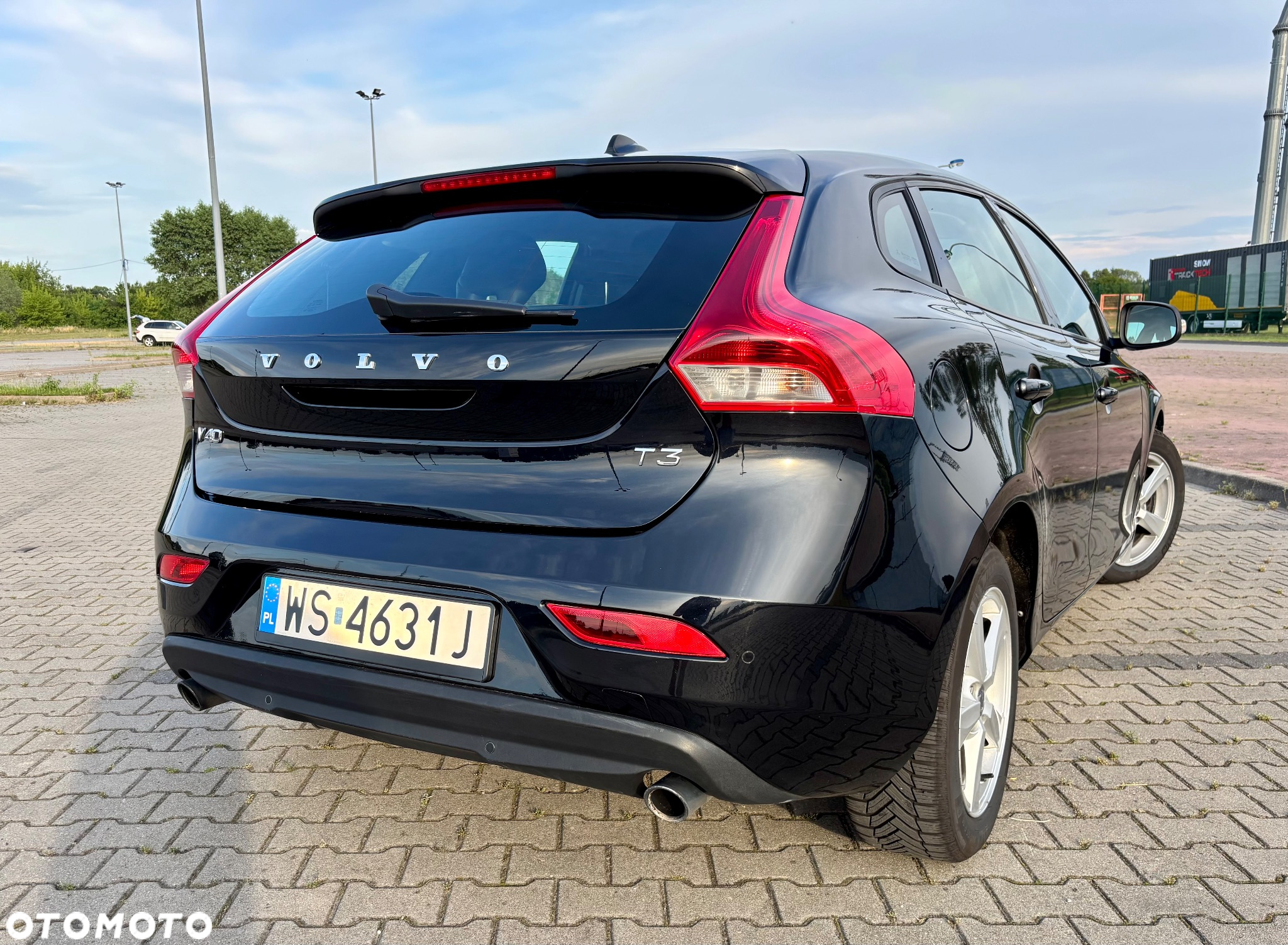 Volvo V40 T3 - 12
