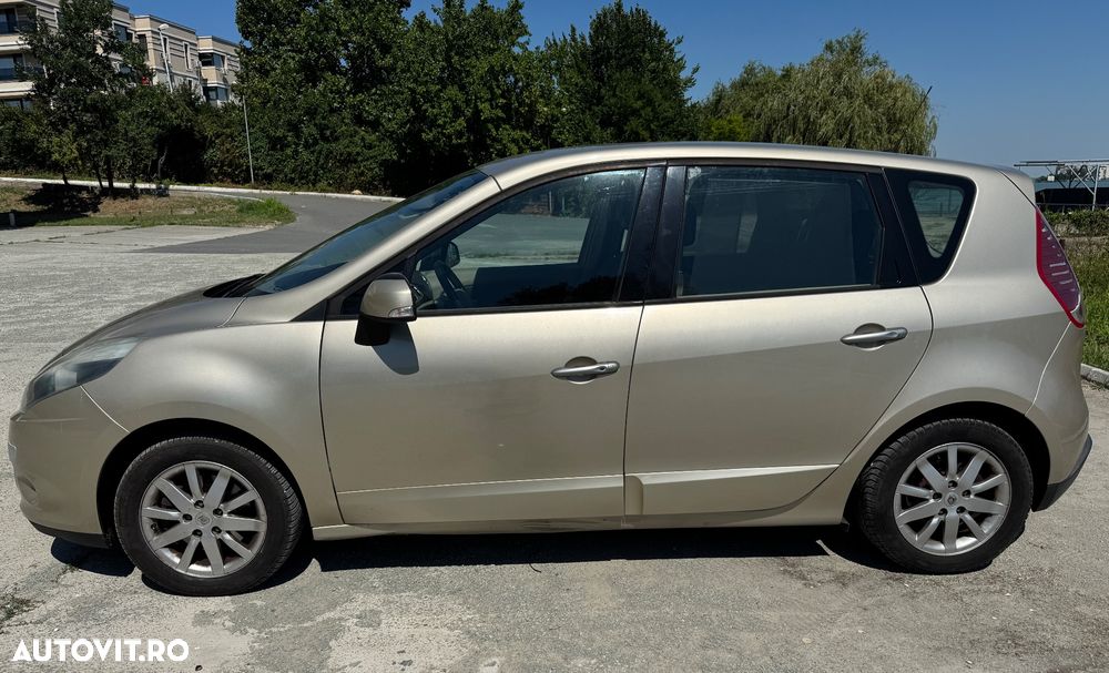 Renault Scenic 1.9dCi Privilege - 3