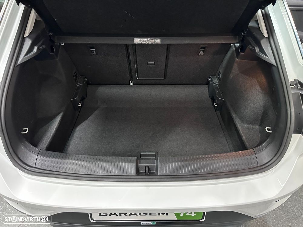 VW T-Roc 1.5 TSI Black Style DSG - 23