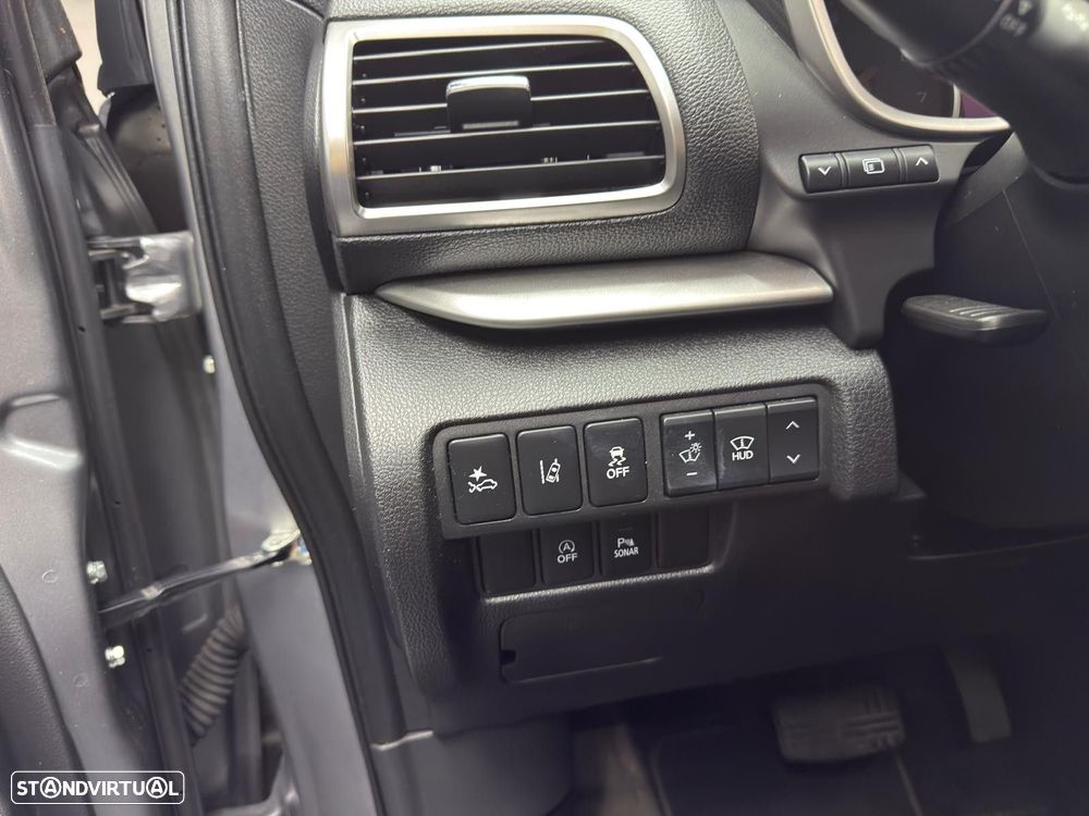 Mitsubishi Eclipse Cross 1.5 MIVEC Intense CVT - 37