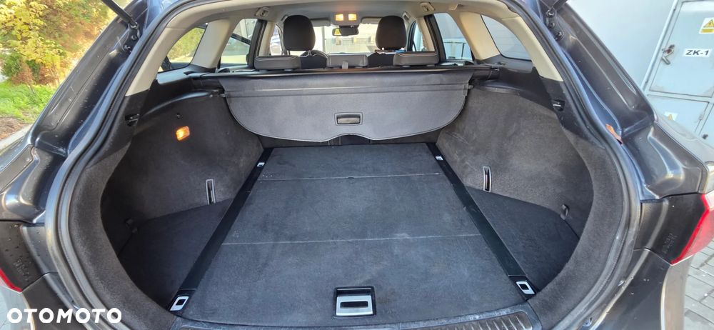Toyota Avensis Touring Sports 2.0 D-4D Executive - 35