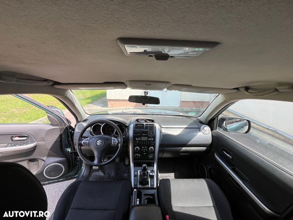 Suzuki Grand Vitara 1.9 DDIS Navi - 9