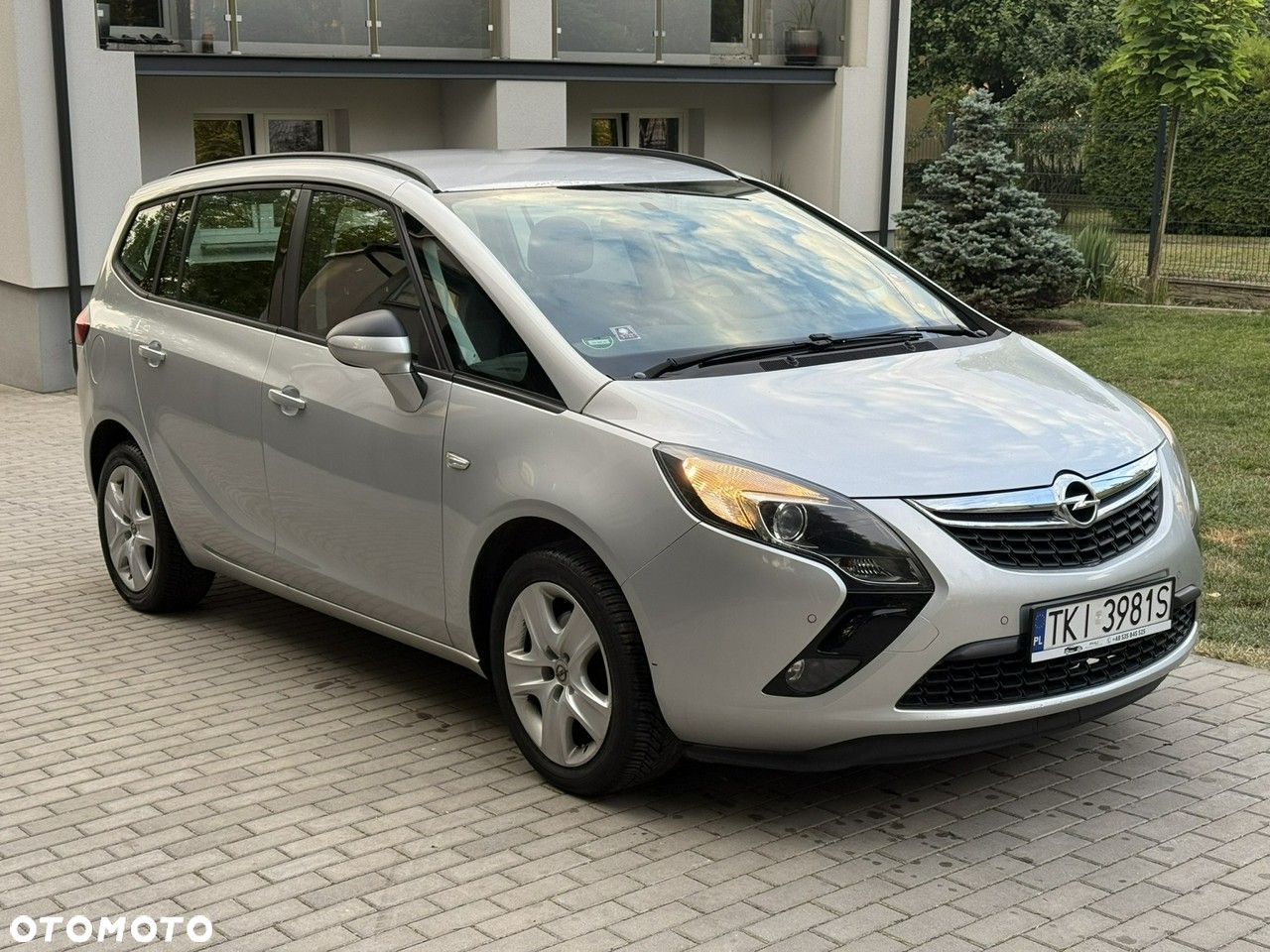 Opel Zafira - 2