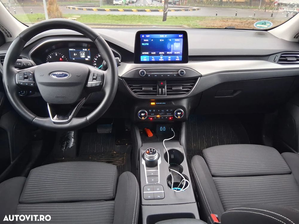 Ford Focus 1.5 EcoBlue Connected - 5
