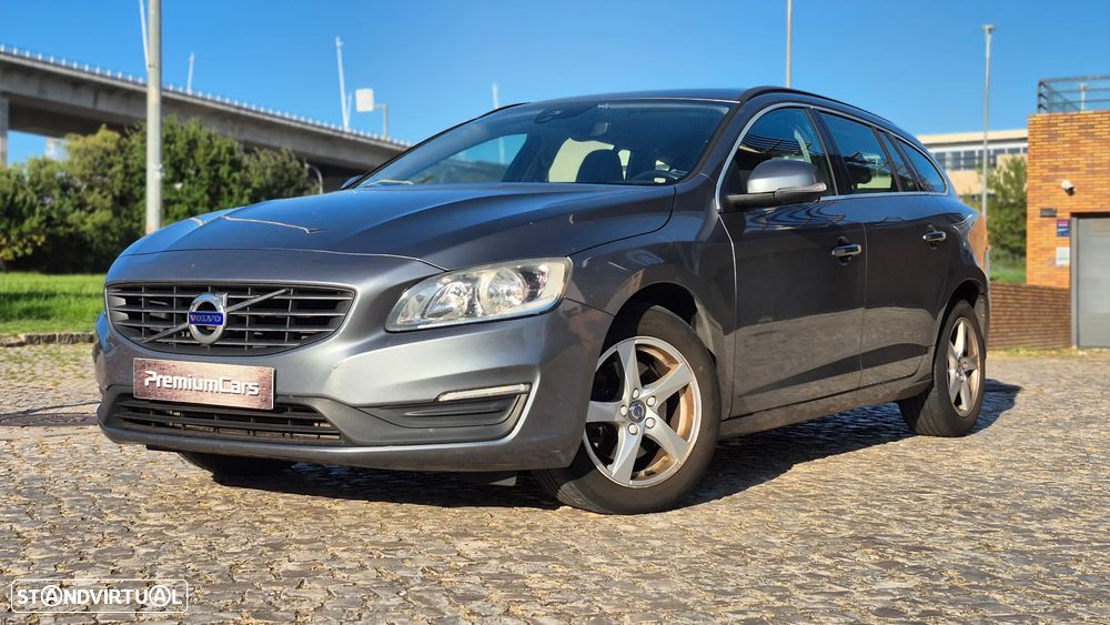 Volvo V60 2.0 D2 Momentum Drive Geartronic - 6