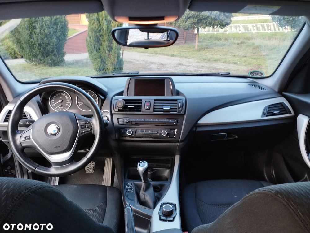 BMW Seria 1 114d - 15