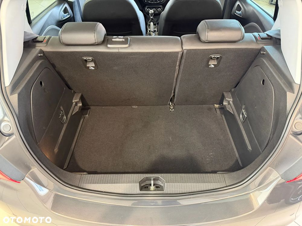 Opel Corsa 1.4 T Cosmo S&S - 27
