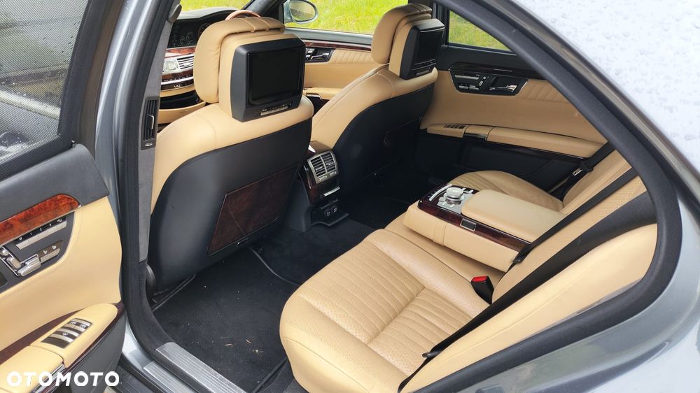 FOTELE KANAPA PODŁOKIETNIK BOCZKI TAPICERKA SKÓRA BEŻOWA DESIGNO FULL OPCJA GRZANA WENTYLOWANA MASAŻE MONITORY MERCEDES S-KLASA W221 LONG - 7