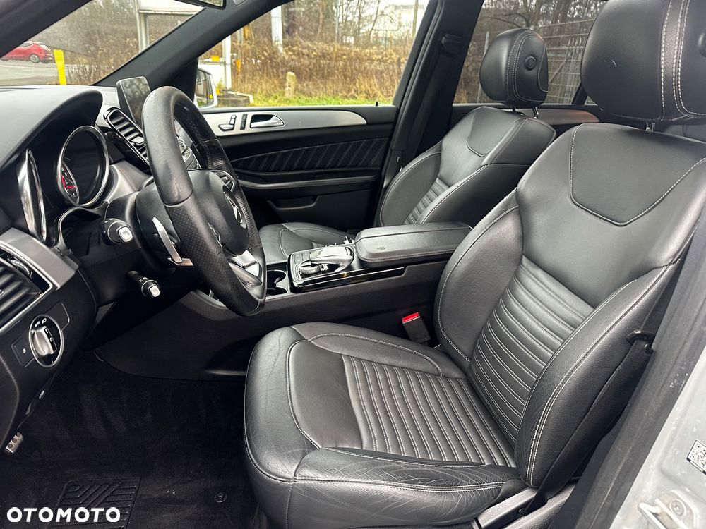 Mercedes-Benz GLE 250 d 4Matic 9G-TRONIC AMG Line - 10