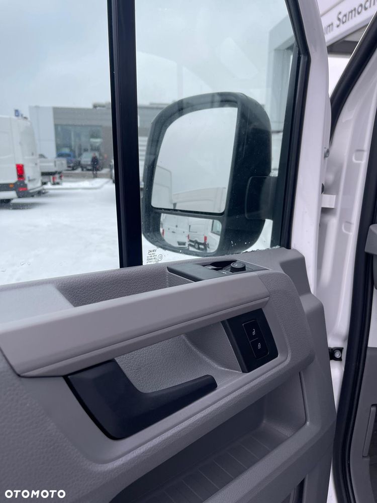 Volkswagen Crafter - 17