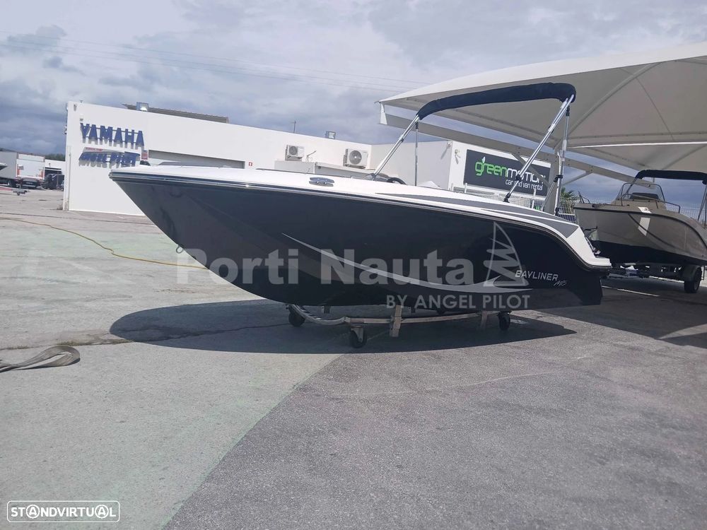 Bayliner M15 - 2