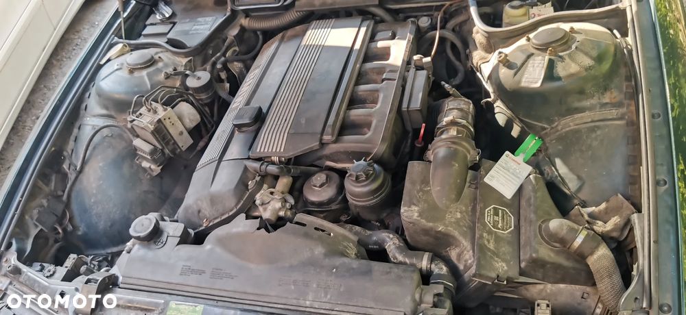 BMW Seria 7 - 17