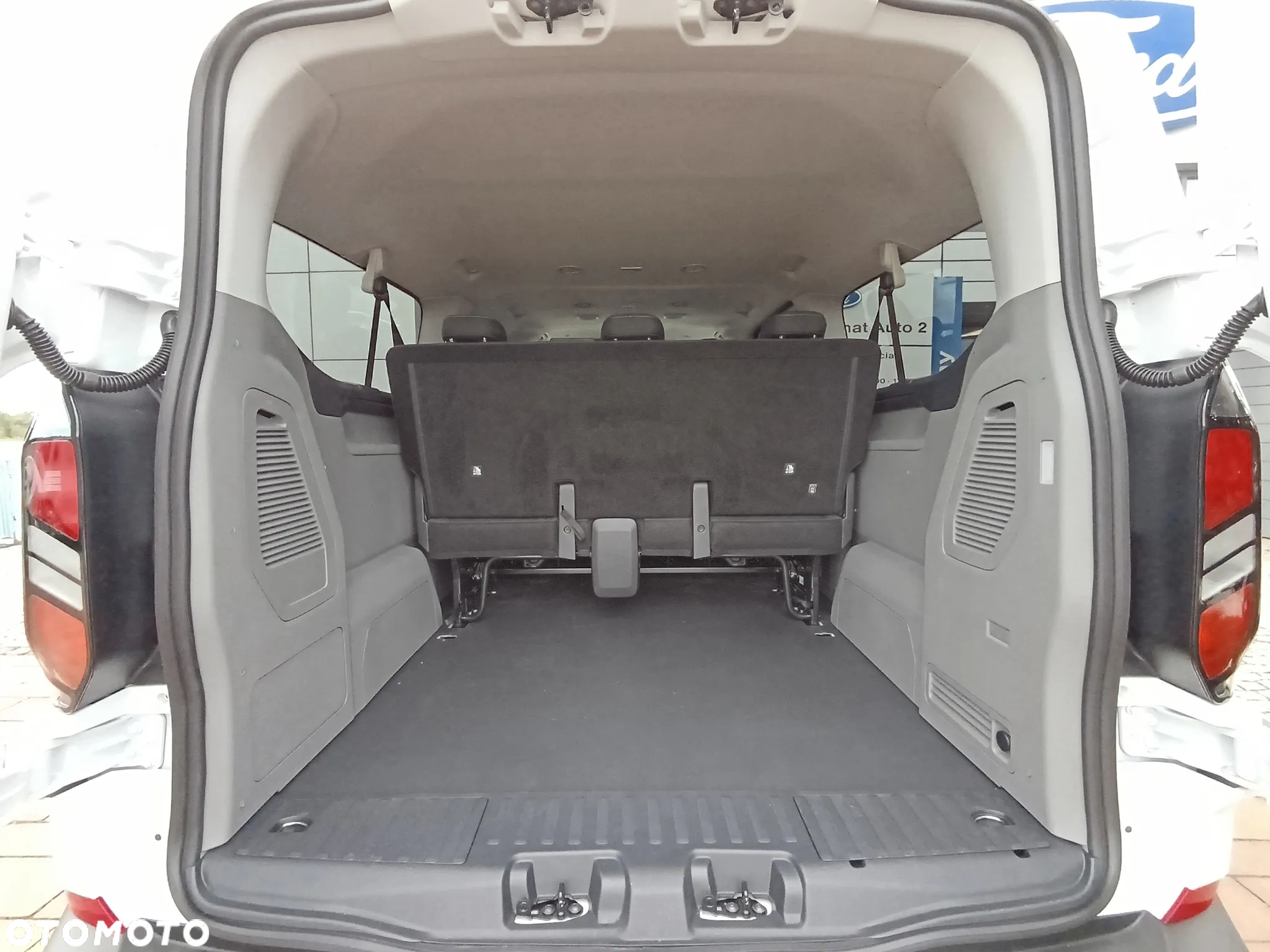 Ford Transit Custom Kombi 2.0 EcoBlue 320 L2H1 Trend M1 - 10