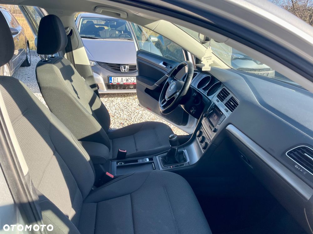 Volkswagen Golf 1.6 TDI BlueMotion Technology Cup - 27