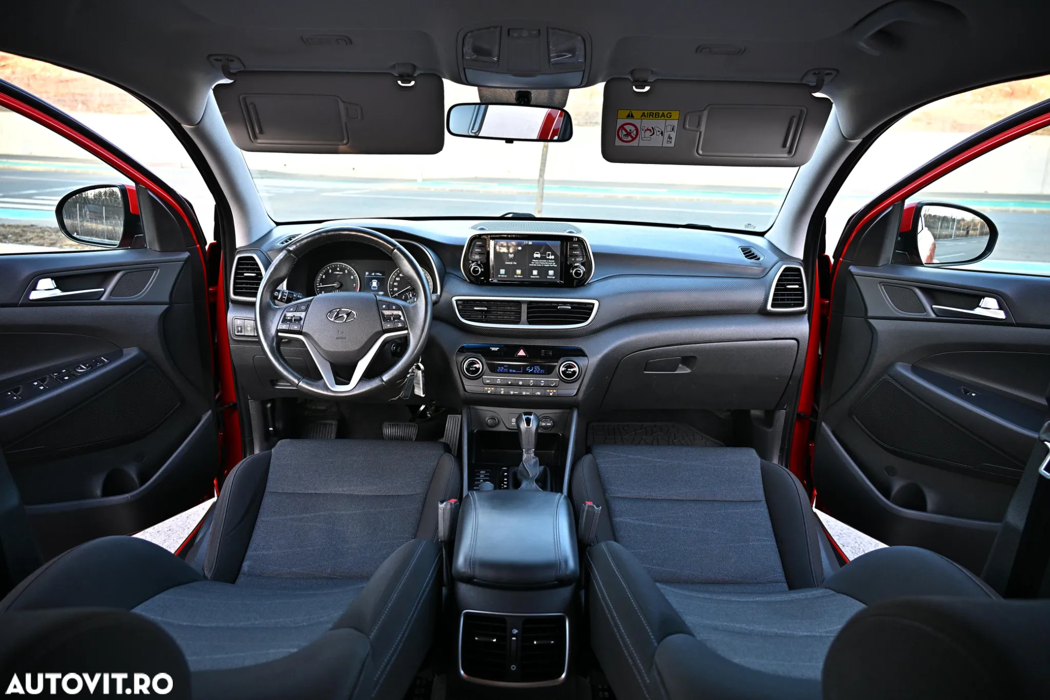 Hyundai Tucson 1.6 T-GDi 4WD 7DCT Style - 32