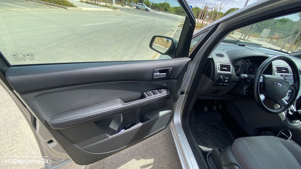 Ford Focus C-Max - 14