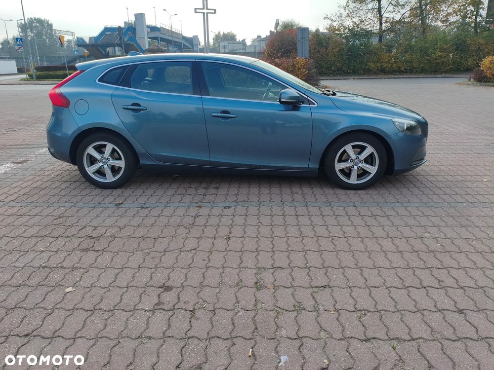 Volvo V40 2013 photo 3