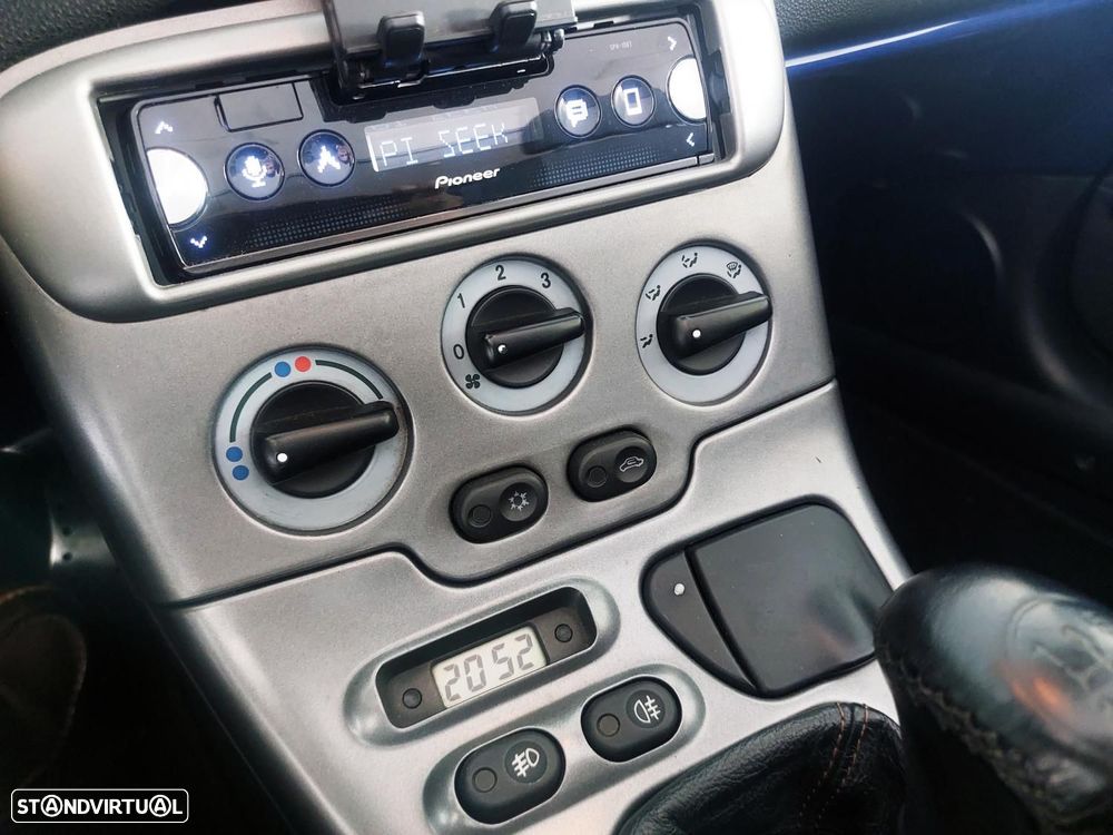 Fiat Barchetta 1.8 16V - 19