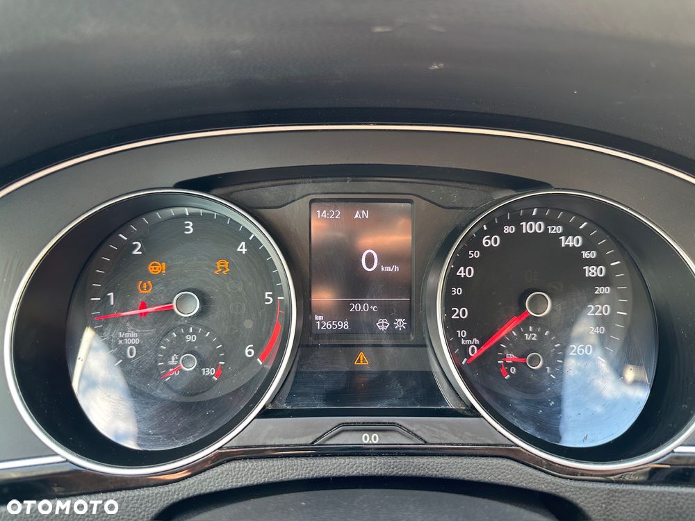 Volkswagen Passat 1.6 TDI (BlueMotion Technology) Trendline - 13