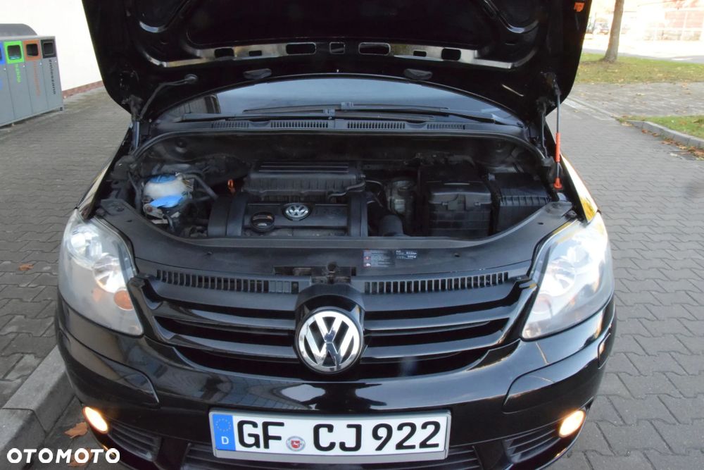 Volkswagen Golf Plus - 18