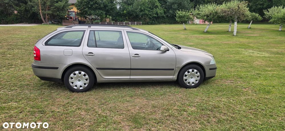 Skoda Octavia 1.9 TDI Elegance DSG - 6
