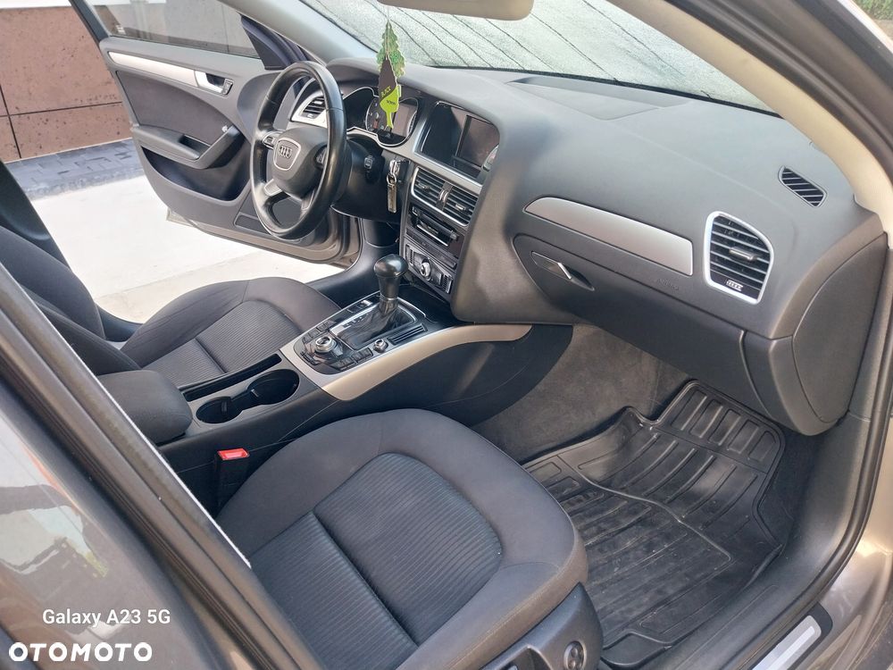 Audi A4 Avant - 8