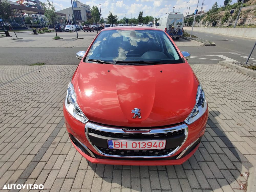 Peugeot 208 1.2 L PureTech Turbo STT Allure - 4