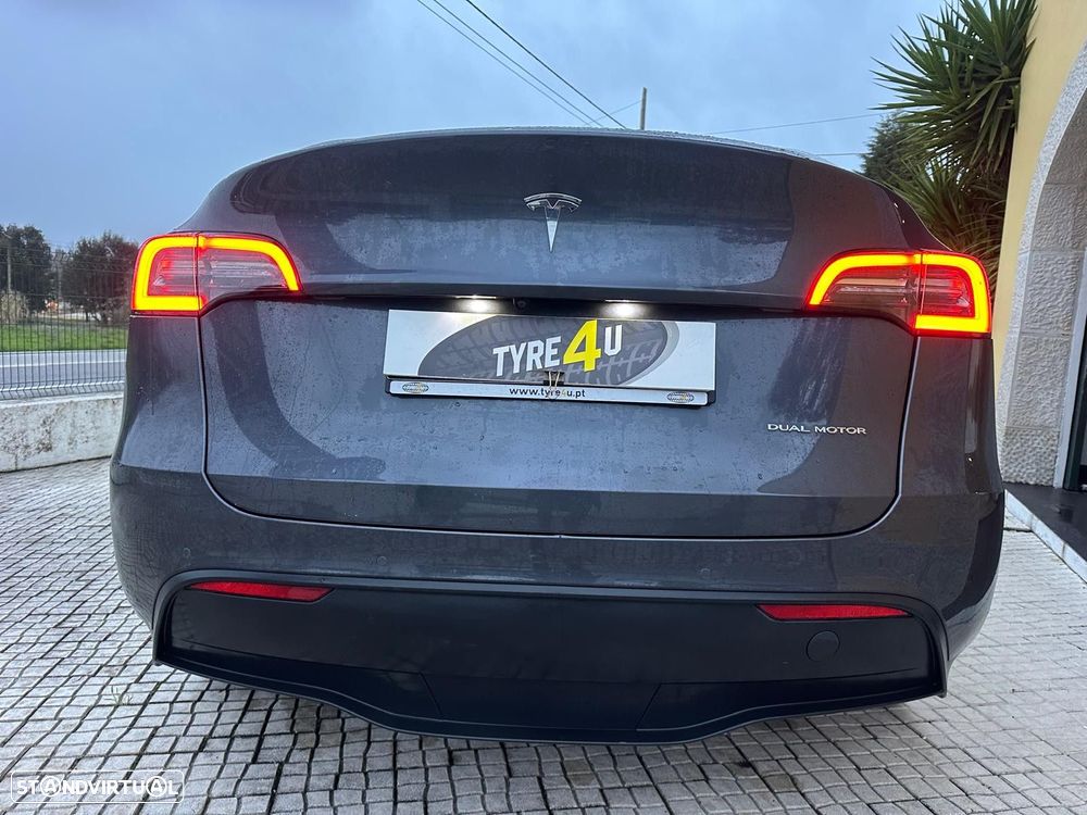 Tesla Model Y Long Range Tração Integral - 15