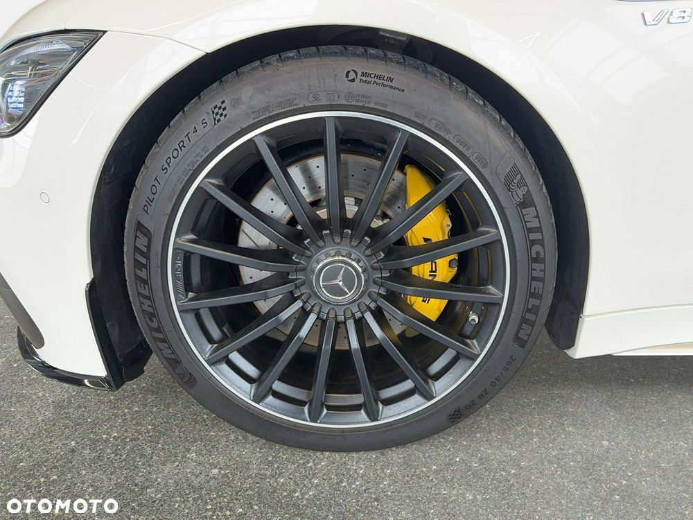 Mercedes-Benz AMG GT - 10