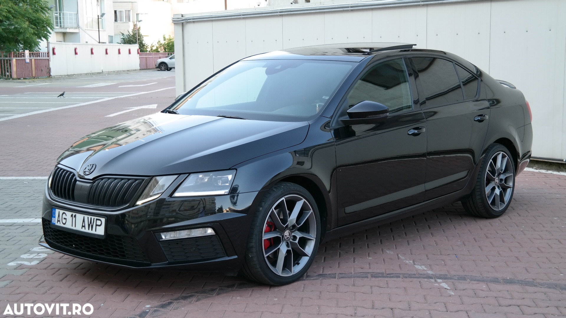 Skoda Octavia 2.0 TDI RS DSG - 4