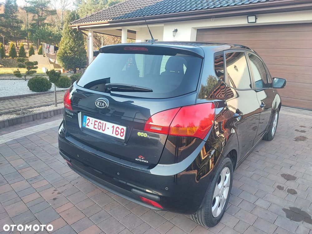 Kia Venga 1.4 CRDi 90 Vision - 10