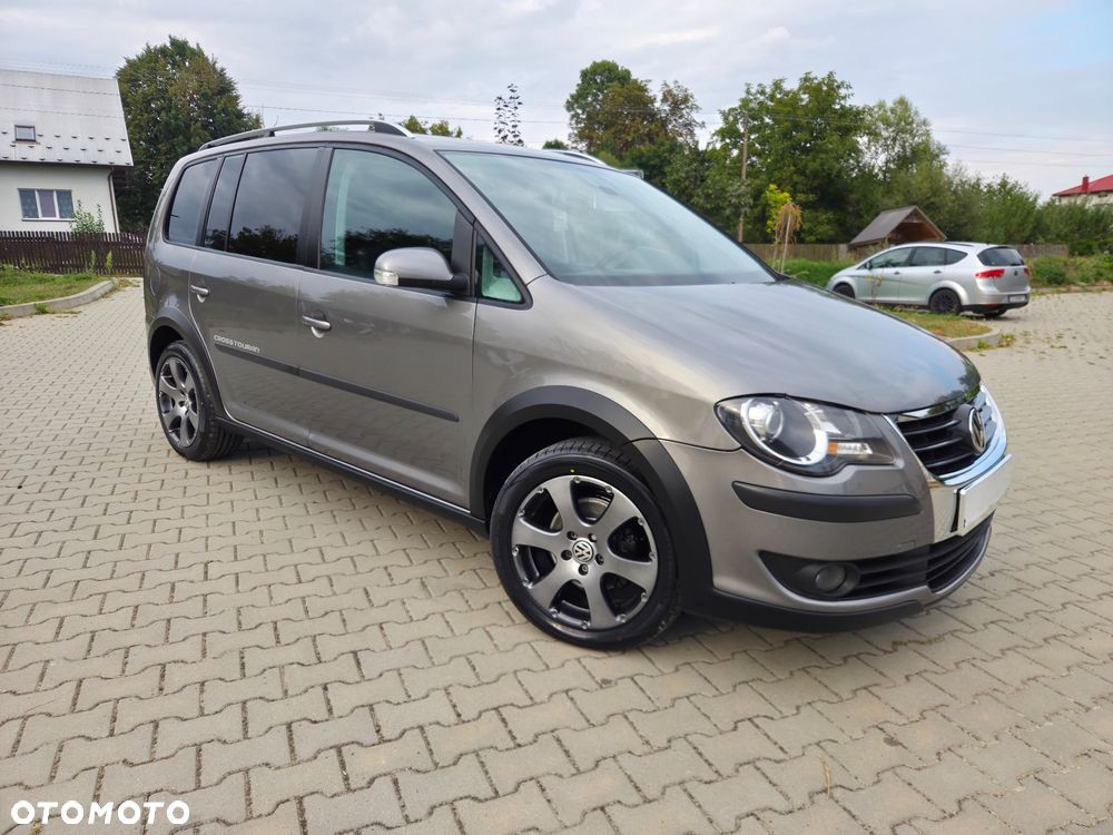 Volkswagen Touran 1.9 TDI DPF Cross - 2