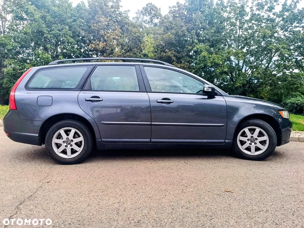 Volvo V50 1.6D Momentum - 4
