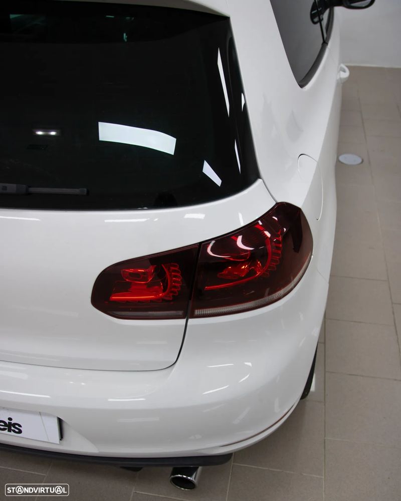 VW Golf 2.0 TSi GTI DSG - 23