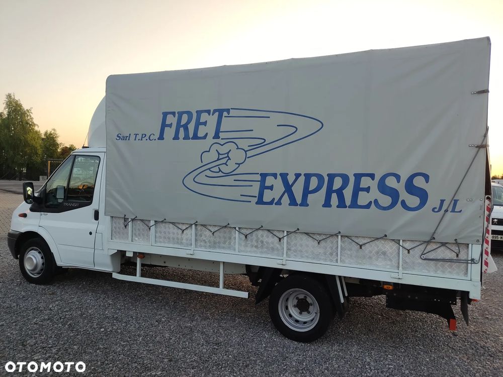 Ford Transit - 9