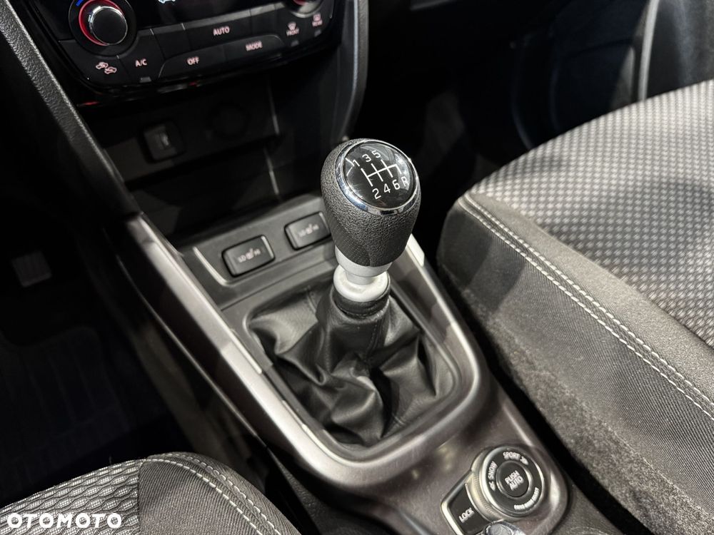 Suzuki Vitara - 27