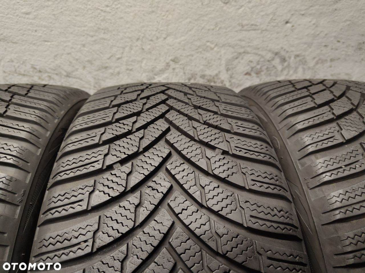 4x 225/45R17 opony zimowe Firestone 7mm 2020 - 3