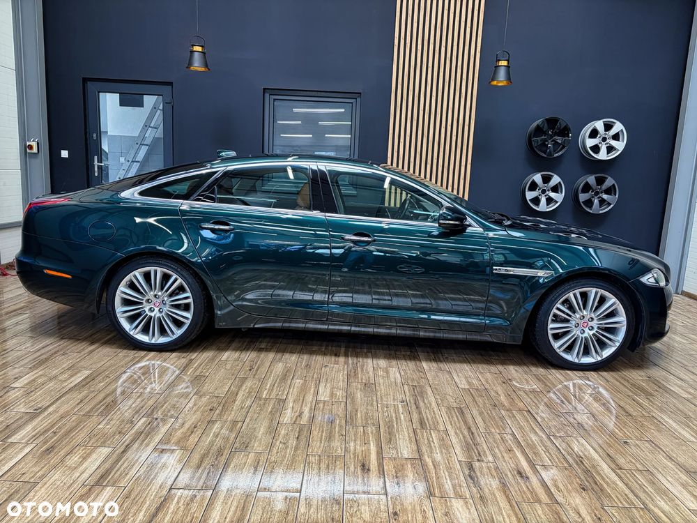 Jaguar XJ 3.0 D V6 Premium Luxury - 7