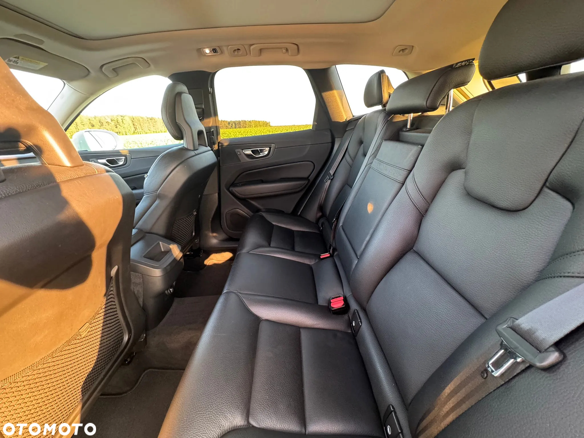Volvo XC 60 T6 AWD Momentum - 14