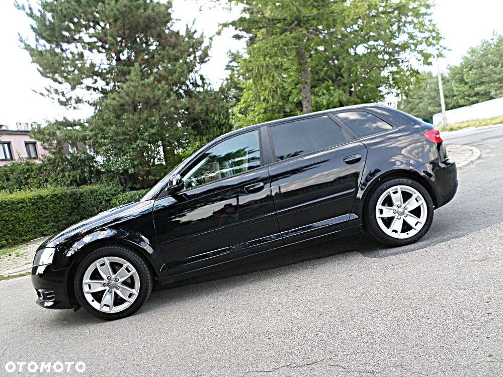 Audi A3 Sportback 2.0 TDI DPF Ambiente - 29