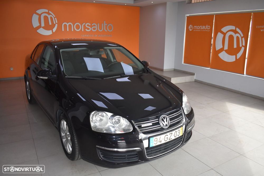 VW Jetta 1.9 TDi BlueM. Confortline - 2