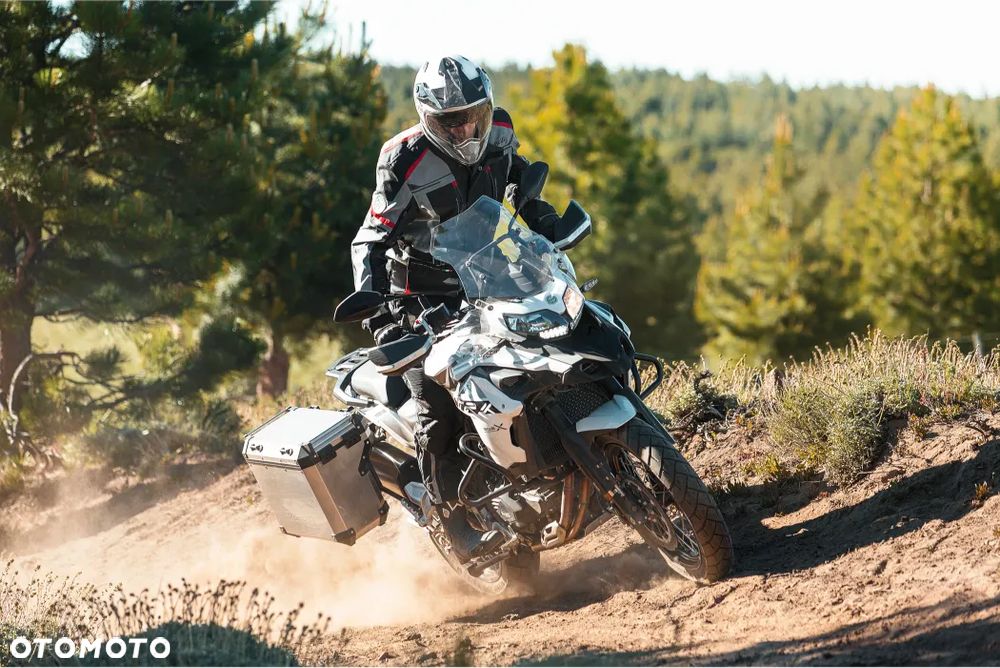 Benelli TRK 502X - 9