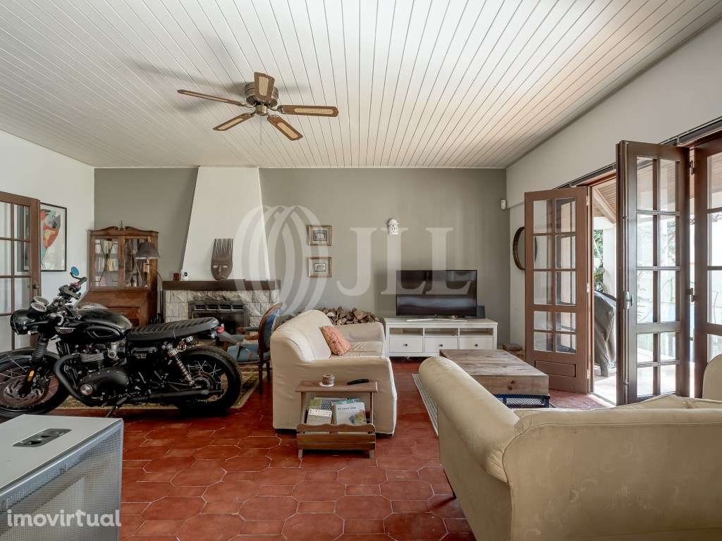 Moradia T5 com jardim e piscina em São Pedro, Cascais - Grande imagem: 4/31